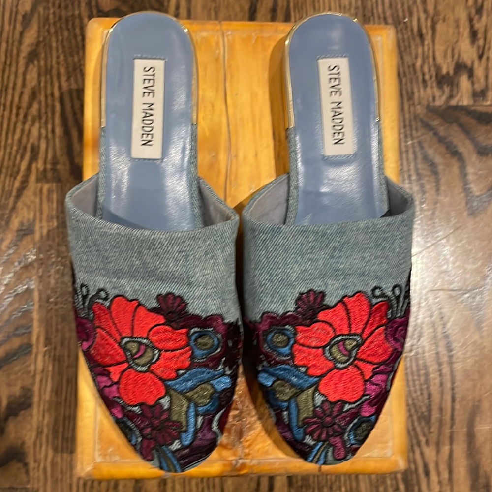 Steve Madden floral denim mules